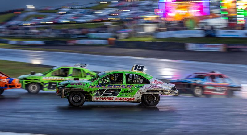 Live-Action & Fireworks Spectacular gallery photo